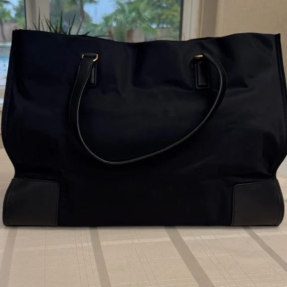 Tory Burch Black Tote Bag - Picture 2 of 13